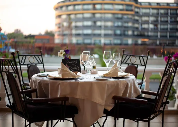 Conny\'S Hotel (Adults Only)