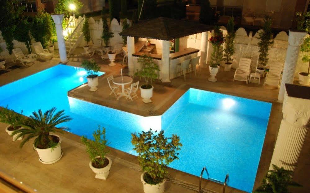Hotel Conny's (adults Only) Side